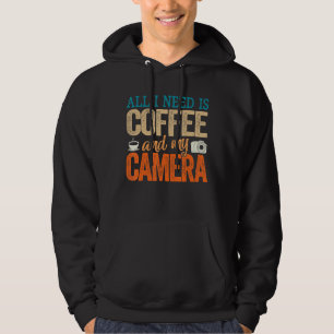 Ich brauche Kaffee und meine Kamera Vintag Kamera  Hoodie