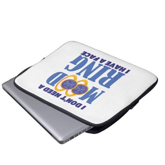 Ich brauche keinen Stimmring, ich habe ein Gesicht Laptopschutzhülle (Vorne Knopf)