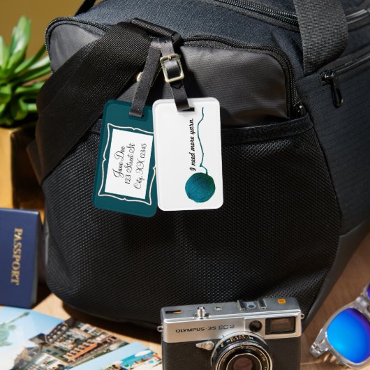 Ich brauche mehr Garne - Strick / Crochet Crafts Gepäckanhänger (Vorderseite & Rückseite)