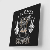 Ich brauche mehr Kaffeegenetze für Halloween Quadratische Wanduhr (Winkel)