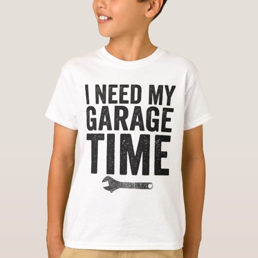 Ich brauche mein Garage Time Funny Car Enthusiast T-Shirt (Vorderseite)