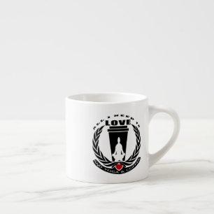 ICH BRAUCHE NUR LIEBE, YOGA UND KAFFEE. ESPRESSOTASSE