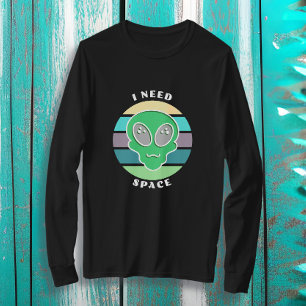 Ich brauche Platz Funny Vintag Alien Pun T-Shirt