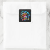 ICH BRAUCHE RAUM QUADRATISCHER AUFKLEBER (Tasche)