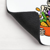 Ich brauche Snacks Funny Skeleton Halloween Meme Mousepad (Ecke)