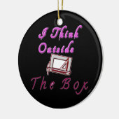 Ich denke, außerhalb der ZA-Box. Keramikornament (Links)