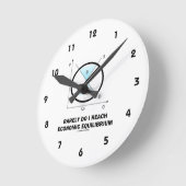 Ich erreiche selten wirtschaftliches Gleichgewicht Runde Wanduhr (Winkel)