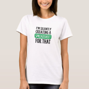 Ich erstelle leise eine Tabellenkalkulation für di T-Shirt