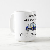 Ich fahre eine Wee Woo Car Funny Police Kaffeetasse (Vorderseite Links)