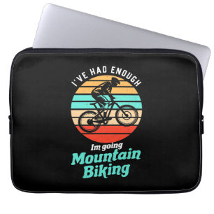 Ich fahre mit dem Mountainbike Laptopschutzhülle