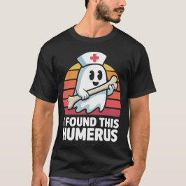 Ich fand diese Humerus Halloween-Krankenschwester T-Shirt