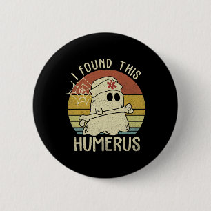 Ich fand diesen Humerus Spaß Halloween Nurse Fall Button