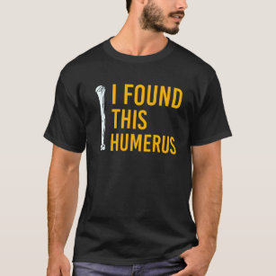 Ich fand diesen Humerushund mit Knochenhase T-Shirt