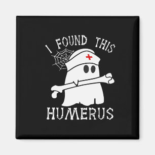 Ich fand dieses humerus Fun Ghost Nurse Halloween Magnet