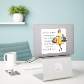 Ich fühle mich als Spree Funny Retro Hausfrau Aufkleber (Laptop auf Schreibtisch)