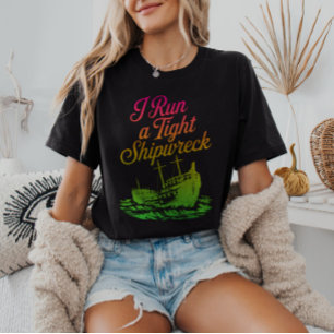 Ich führe ein zitterndes schipwreck funny Adulting T-Shirt