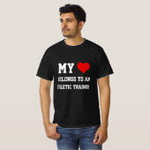 Ich gehöre zu einem Athletiktrainer-T - Shirt (Vorne ganz)