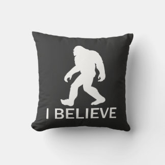 Ich glaube an Bigfoot Kissen