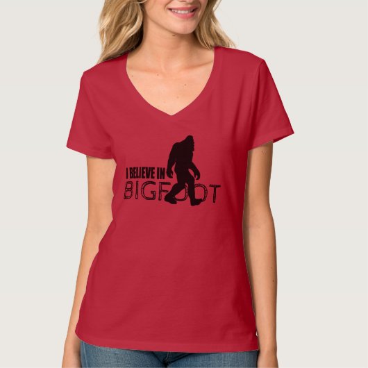 Ich glaube an Bigfoot lustiges Sasquatch T-Shirt (Vorderseite)