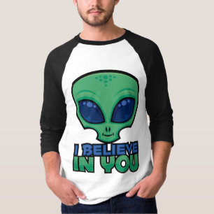 Ich glaube an dich freundlicher Cartoon-Alien T-Shirt