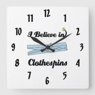 ich glaube an die quadratische wanduhr