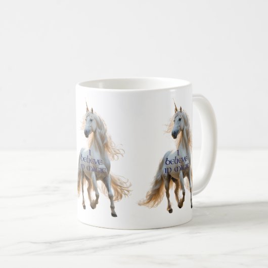 "Ich glaube an Magie" Einhorn Kaffeetasse (VorderseiteRechts)