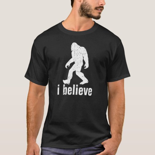 Ich glaube, dass es ein SQUATCH T-Shirt gibt (Vorderseite)