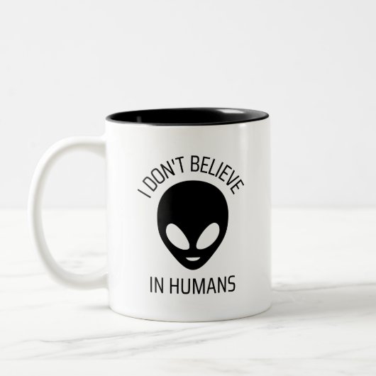 Ich glaube nicht an die Tasse des Humans (Links)