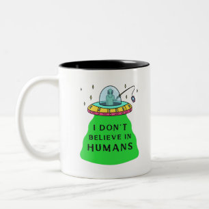 Ich glaube nicht an Menschen Zweifarbige Tasse