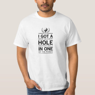 Ich got ein Loch in einem T-Shirt