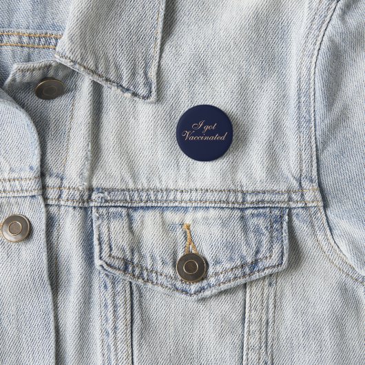 Ich got geimpfte Elegant Script Hochzeit Button (Beispiel)