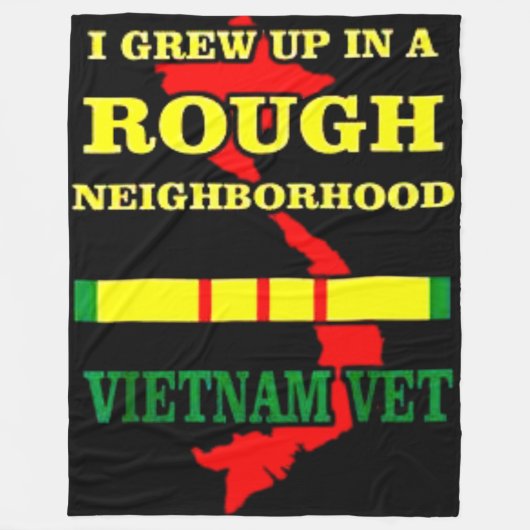 ICH GREIFE IN EINER GROSSEN NACHBARSCHAFT AUF FLEECEDECKE (Vorderseite)