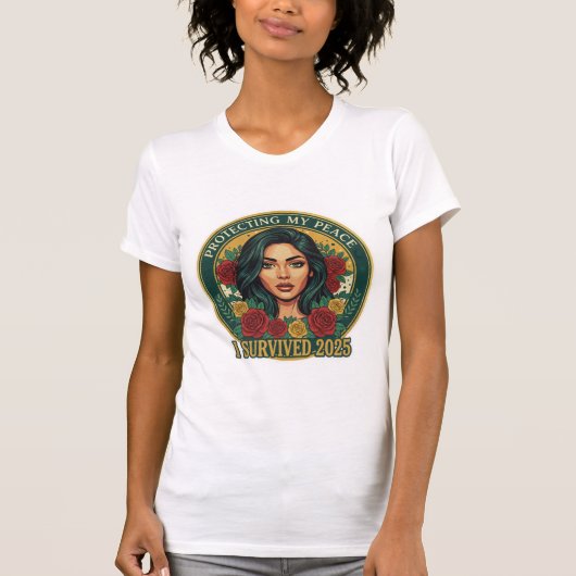 Ich habe 2025 überlebt T-Shirt – Stille Resilienz. (Vorderseite)