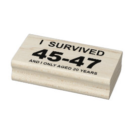 Ich habe 45-47 überlebt gummistempel