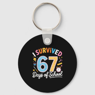 Ich habe 67 Tage Schule überlebt Lustig Six Seven Schlüsselanhänger