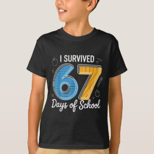 Ich habe 67 Tage Schule überlebt Lustiges Meme Leh T-Shirt