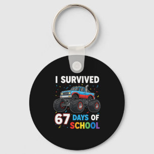 Ich habe 67 Tage Schule überlebt Six Seven Meme fü Schlüsselanhänger