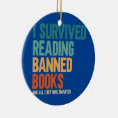 Ich habe das Buch "Verbotene Bücher lesen" überleb Keramik Ornament (Rechts)