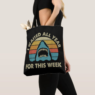 Ich habe das ganze Jahr auf diese Woche Haifischfi Tasche