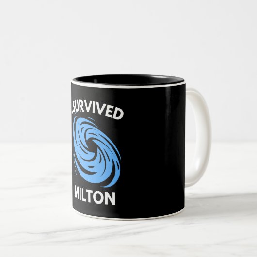 Ich habe den Hurrikan Milton überlebt Zweifarbige Tasse (VorderseiteRechts)