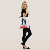 Ich habe eine... tasche (Am Model)