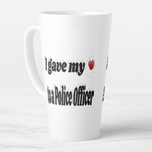 Ich habe einem Polizeibeamten mein Herz geschenkt Milchtasse