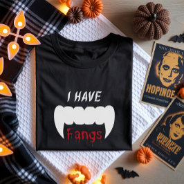 Ich habe Fangs Vampire Halloween-T - Shirt