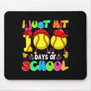 Ich habe gerade 100 Tage der Schule Softball Kids Mousepad