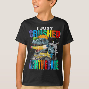 Ich habe gerade das Achte Grade Monster Truck Dino T-Shirt