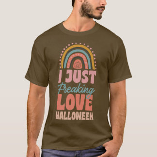 Ich habe gerade Liebe Halloween Bohemisch Rainbow  T-Shirt