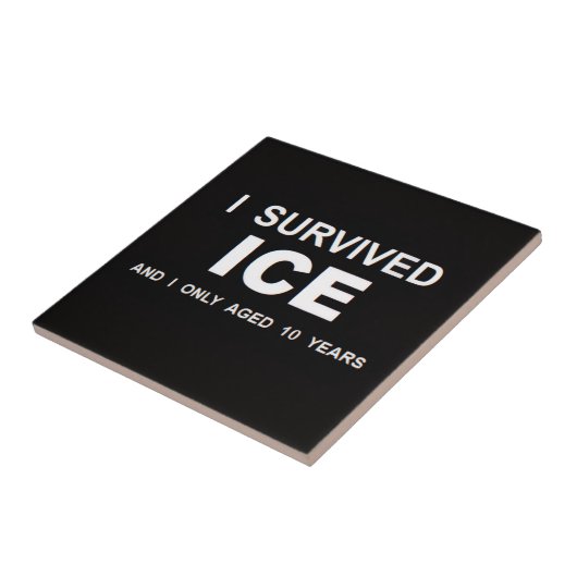 Ich habe ICE überlebt Fliese (Seite)
