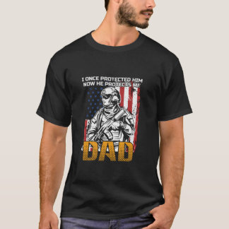 Ich habe ihn einmal beschützt, jetzt schützt er mi T-Shirt