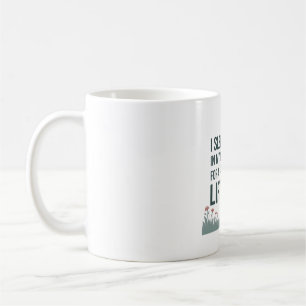 Ich habe in meinem Auto geschlafen, um einen Lifer Kaffeetasse