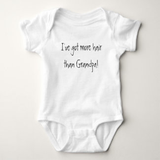 Ich habe mehr Haar als Großvater! Lustiges Baby Strampler